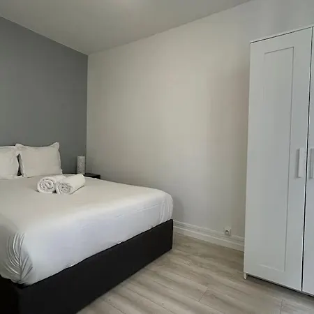 Cozy 1 Bdr Place D'italie